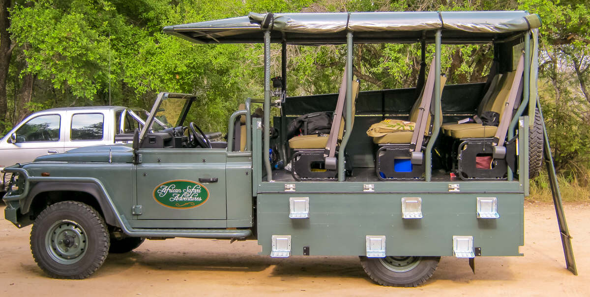 Open Safari Vehicle